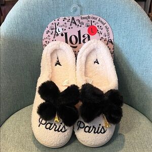 NWT Lola Cozy White Slippers with Black Fluffy Bow
